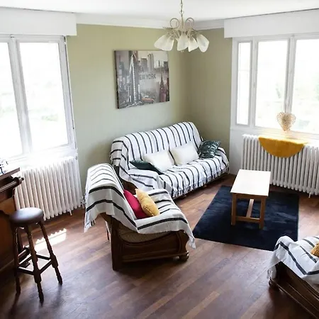 Holiday home Le Refuge - Familial Saint-Angel (Allier)