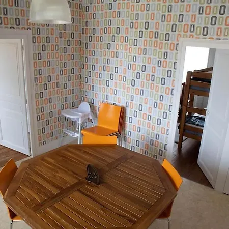 Le Refuge - Familial Holiday home Saint-Angel (Allier)